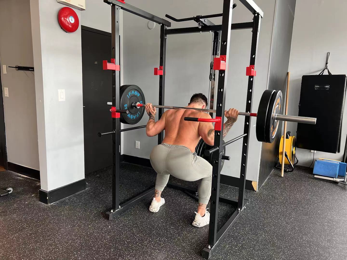 10 Best Squat Racks for Home Gym in 2025: Ultimate Guide to Power and Strength